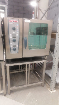 Пароконвектомат Rational Combi Master Plus 61 с подставкой